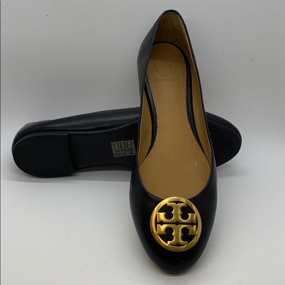 Néw! Tory Burch Flats - Picture 5 of 5